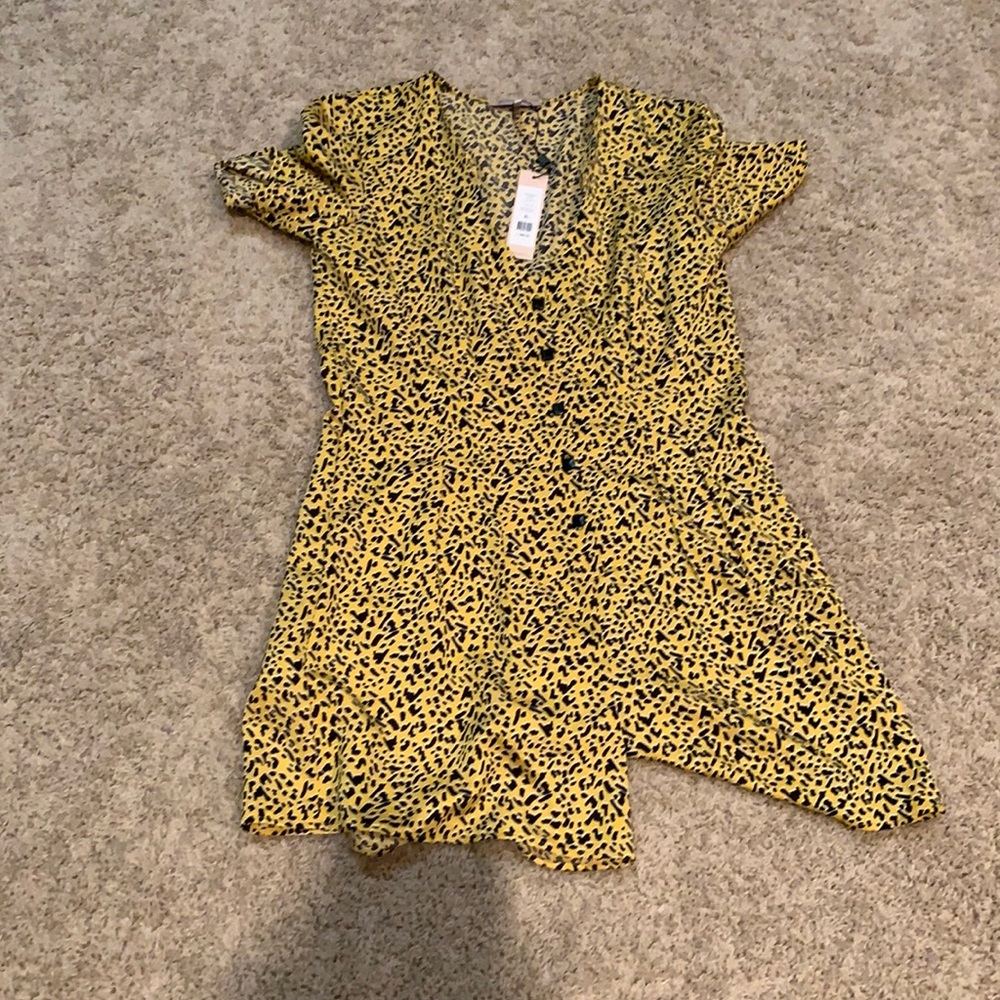 NWT BCBGeneration short sleeve button up romper